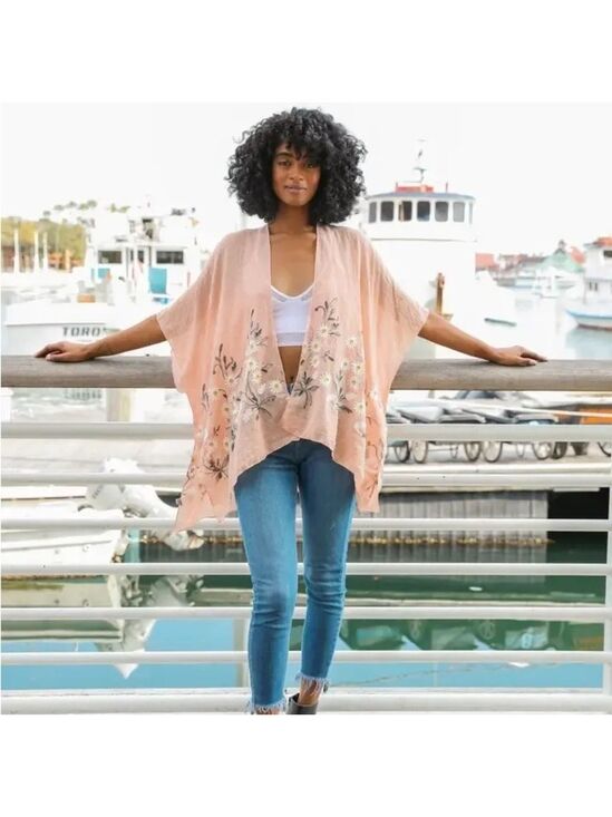 Tops - 🌼Daisy Woven Kimono 🌼 - Peach